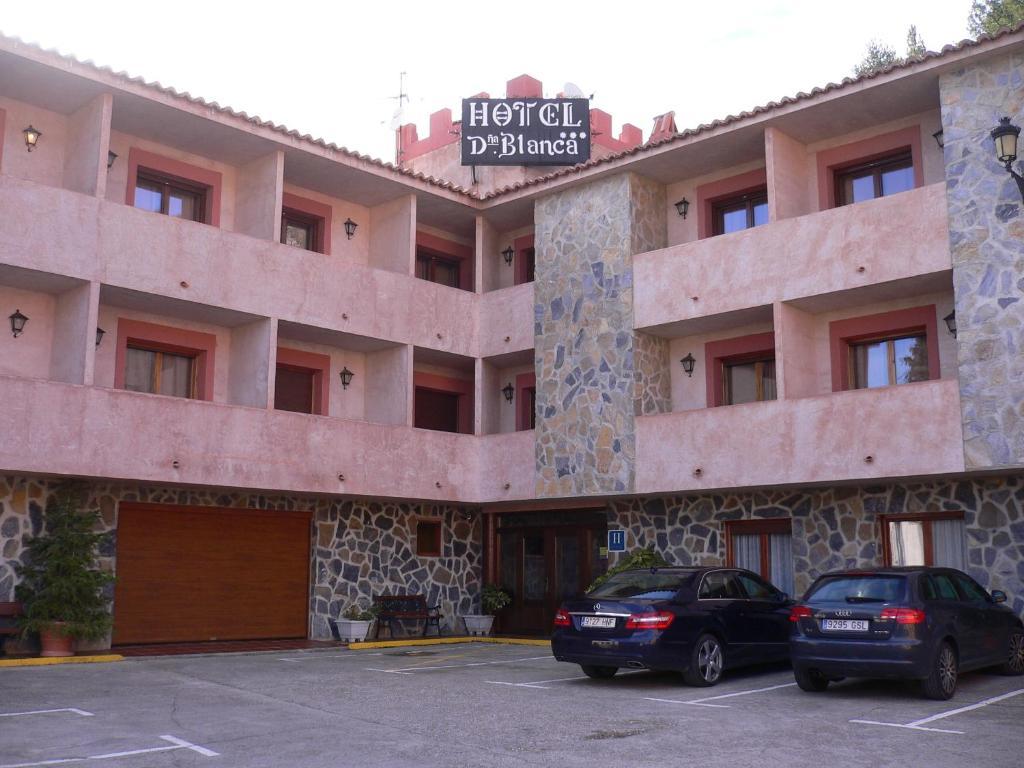 Hotel Dona Blanca Albarracín Exteriör bild
