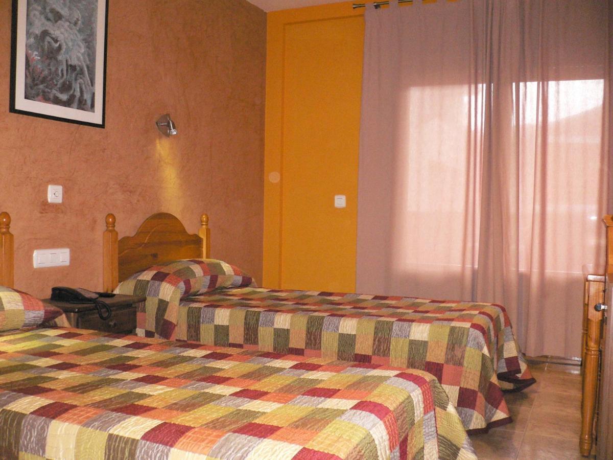 Hotel Dona Blanca Albarracín Rum bild